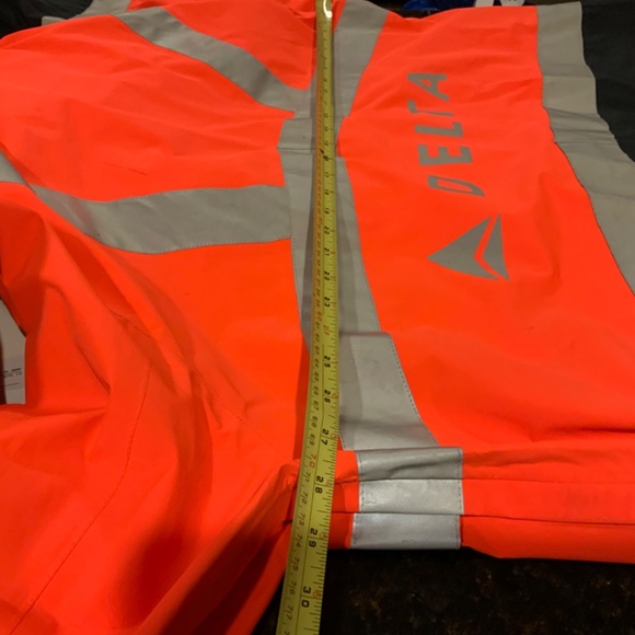 Delta Airlines Waterproof Hooded Reflective Jacket Size XXL (by Lands End) - Picture 6 of 13